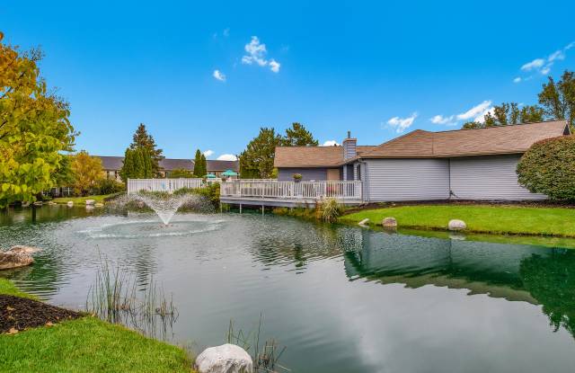 Waters Edge Apartments Gallery 4