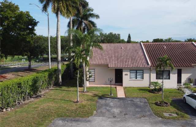 14702 SW 63rd Ln Gallery 2