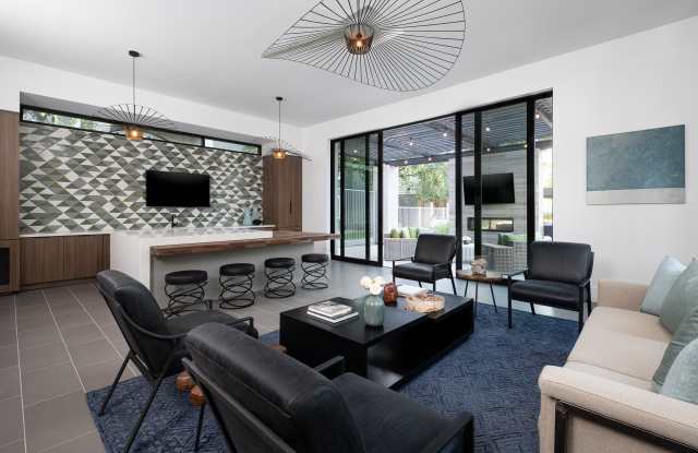 Arrowhead Summit Apartment Homes photos photos