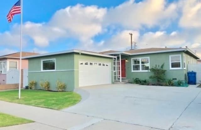 5512 W 134th Place - 5512 W 134th Pl, Hawthorne, CA 90250