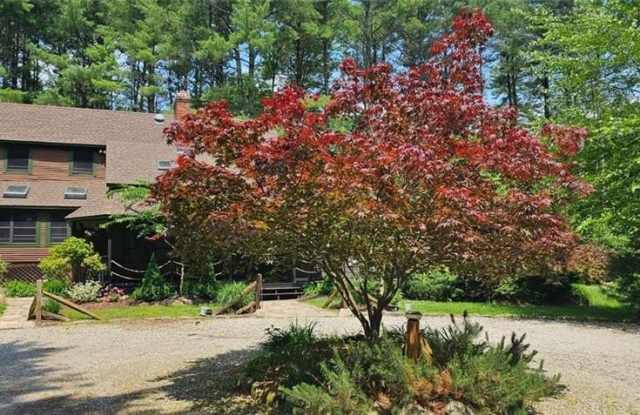115 Jackson Schoolhouse Road photos photos
