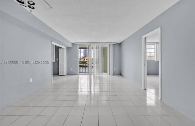 3030 Marcos Dr Gallery 2