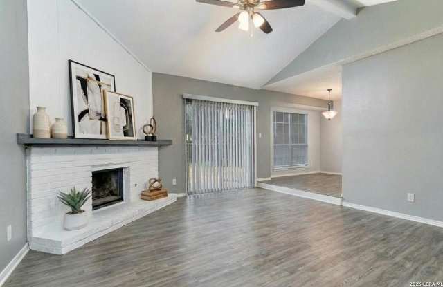 5855 Cliffmont Gallery 4