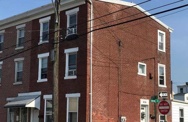456 BUSH STREET - 456 Bush Street, Bridgeport, PA 19405