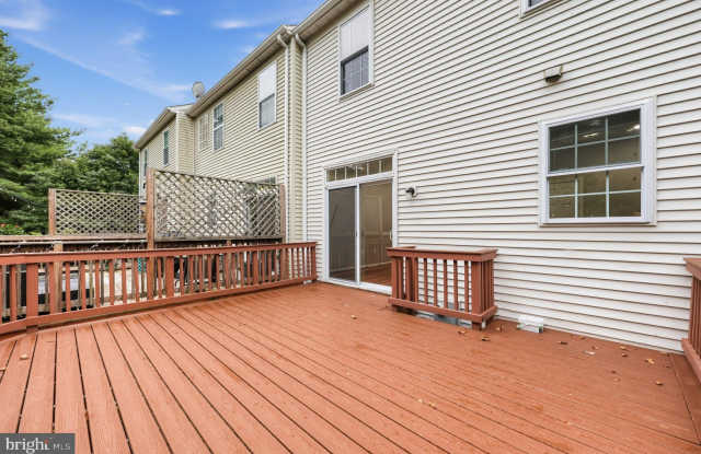 21588 BANKBARN Terrace Gallery 2