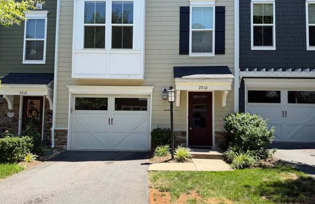 2310 Avinity Court - Garage Style Townhome! Gallery 4