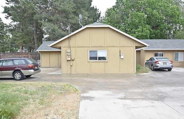3 Bedroom 2 Bathroom Near Whitewater Park photos photos