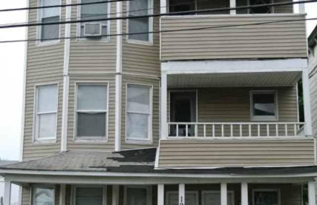 19 Waldorf Avenue - 19 Waldorf Avenue, Bridgeport, CT 06605