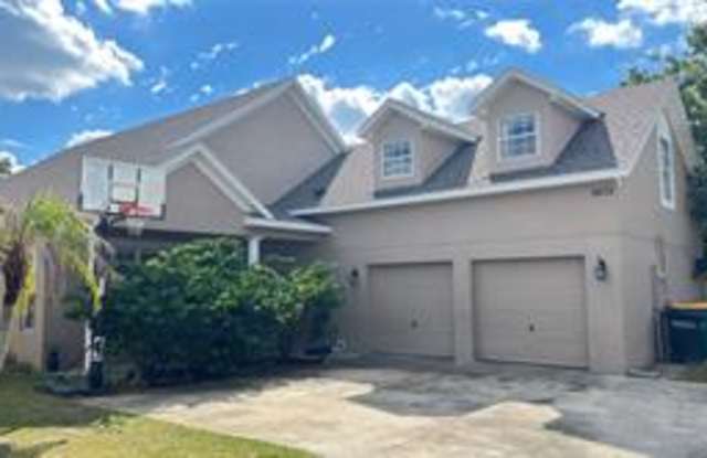 8832 Kensington Court Gallery 1