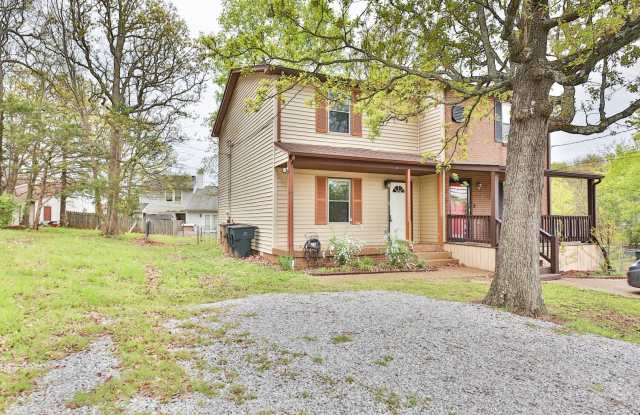 Convenient Antioch Townhome photos photos