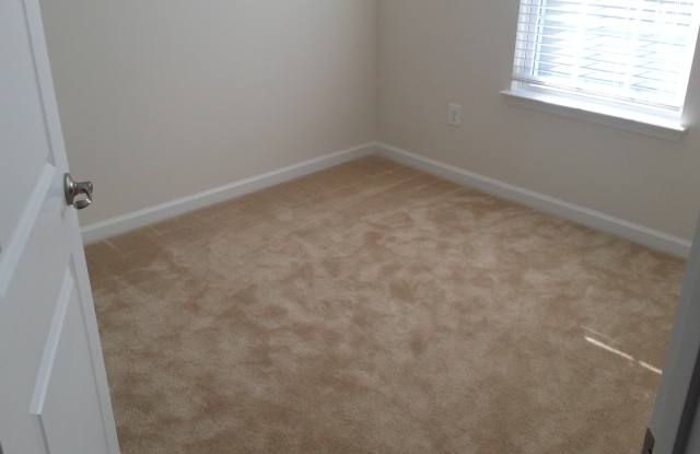 45986 Iron Oak Gallery 3