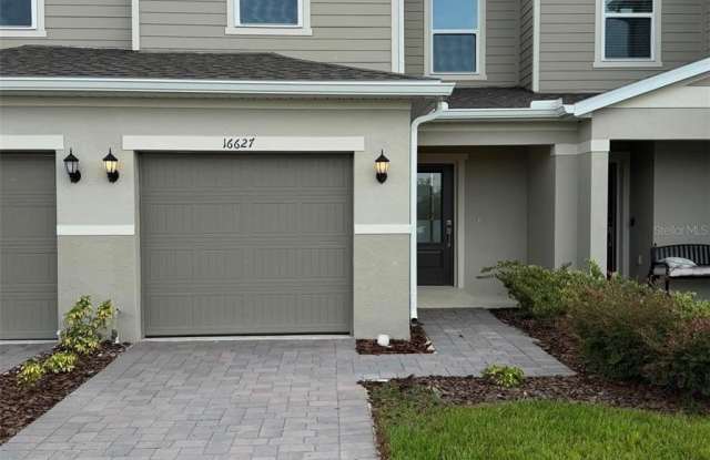 16631 LUMINARY LOOP Gallery 1