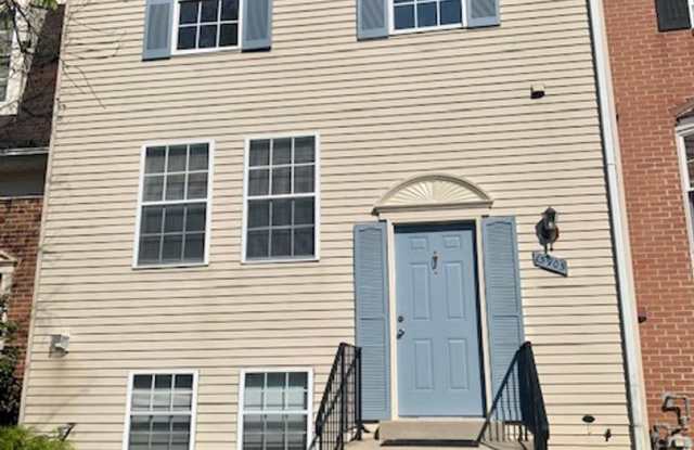 Welcome home! - 15905 Indian Hills Terrace, Derwood, MD 20855