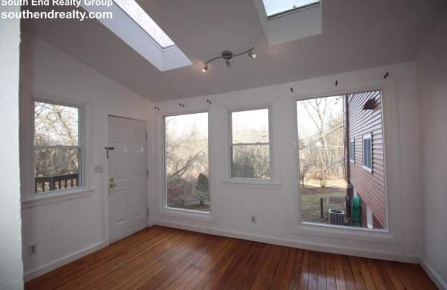 16 Middlesex St. photos photos