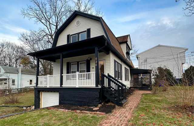 626 MARYLAND Avenue photos photos