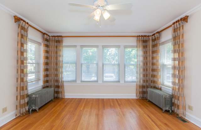 4986 N Major Avenue Gallery 2