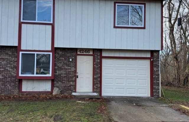 4250 S Main Street photos photos