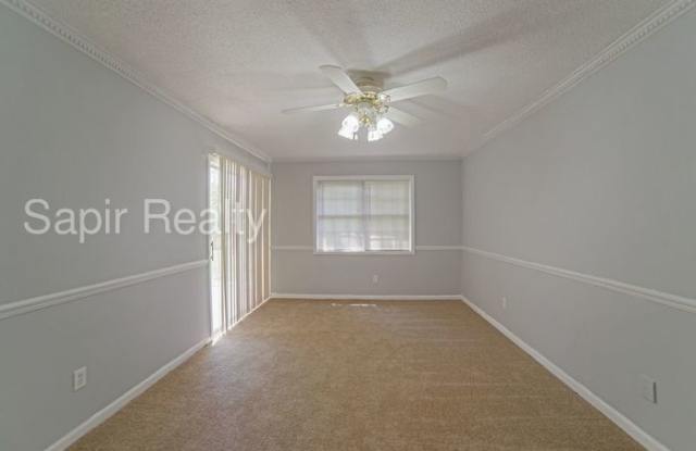 1430 Kingsgate Drive Gallery 4