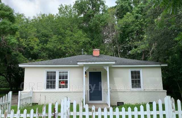 711 Locust Street photos photos