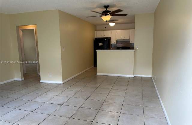 5315 NW 22nd St photos photos