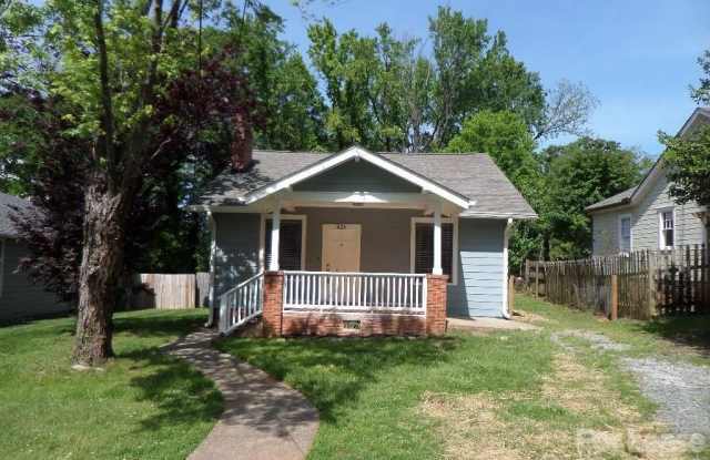 421 Rensselaer Avenue Gallery 1
