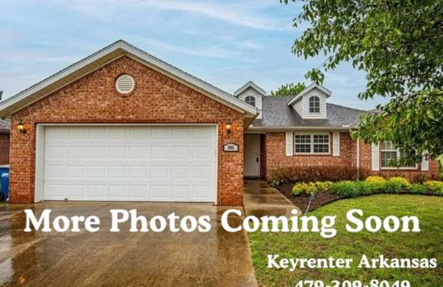 Beautiful 3 Bed, 2 Bath Bentonville Home with Fireplace & Fenced Backyard photos photos