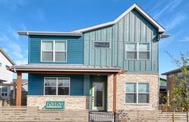 New Build 3 BDR/3.5 BA Lafayette Townhome - 755 Cristo Lane, Lafayette, CO 80026