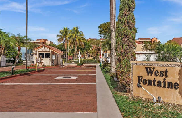 10241 NW 9th St Cir - 10241 Northwest 9th Street Circle, Fountainebleau, FL 33172 10241 NW 9th St Cir - 10241 Northwest 9th Street Circle, Fountainebleau, FL 33172