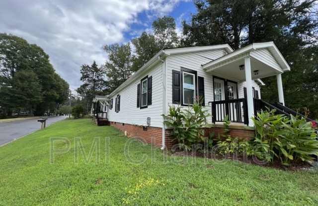 621 W Iredell Ave photos photos
