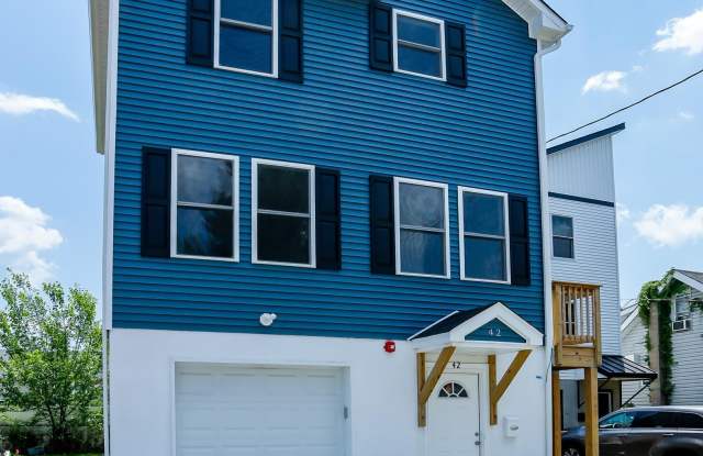 42 W Shore Street - 42 West Shore Street, Keansburg, NJ 07734