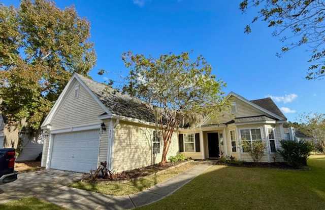 3 Bedroom 2 Bath House in Grand Oaks Plantation - West Ashley - 555 Saville Row, Charleston, SC 29414