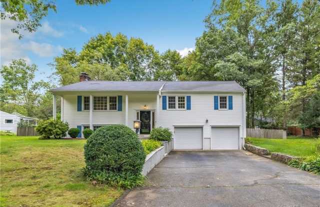 4 Cranbury Woods Road photos photos