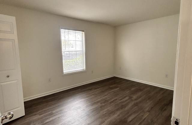 1149 Fords Pointe Circle Gallery 2