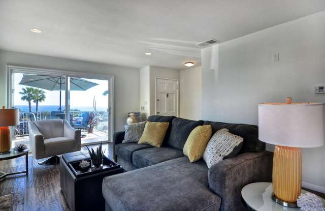 2828 Ocean Boulevard Gallery 4