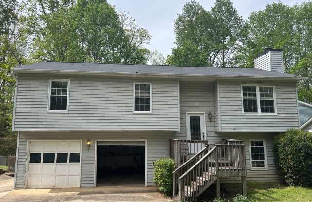 Charming 4BR House in Buford photos photos