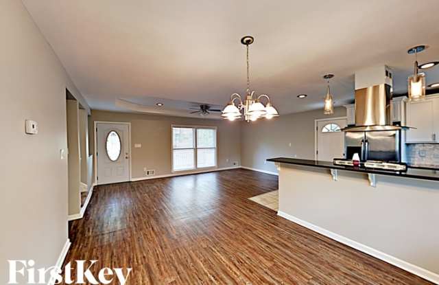 2475 Harvel Drive Northwest Gallery 2