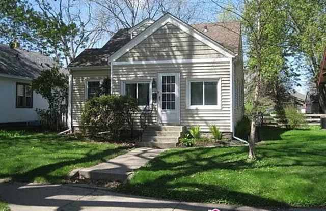 4244 45th Avenue South photos photos