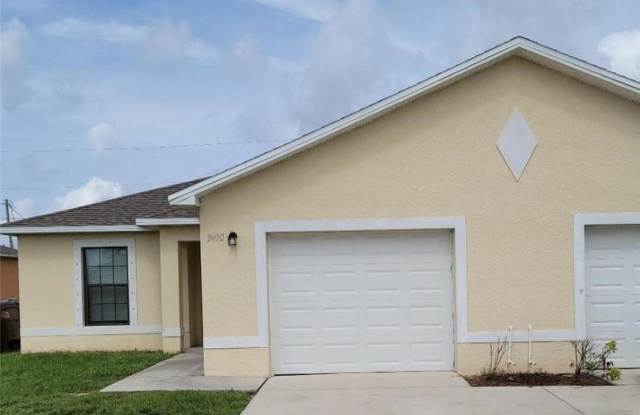 3408 SW 7th Place photos photos