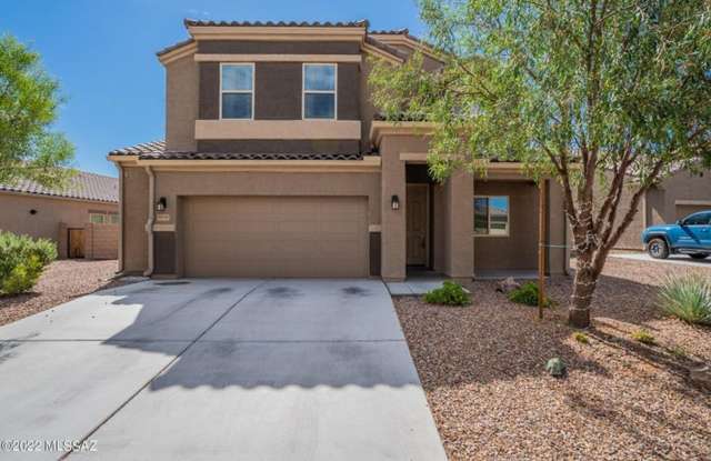 Spacious  Stylish Living in Saguaro Bloom – Your Dream Home Awaits! - 9848 North Howling Wolf Road, Marana, AZ 85653