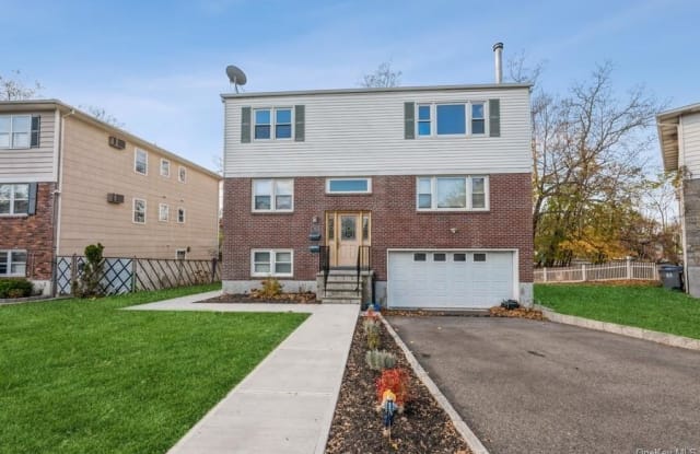 35 Ridge Road - 35 Ridge Road, Dobbs Ferry, NY 10522
