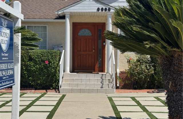 5118 Newcastle Avenue photos photos