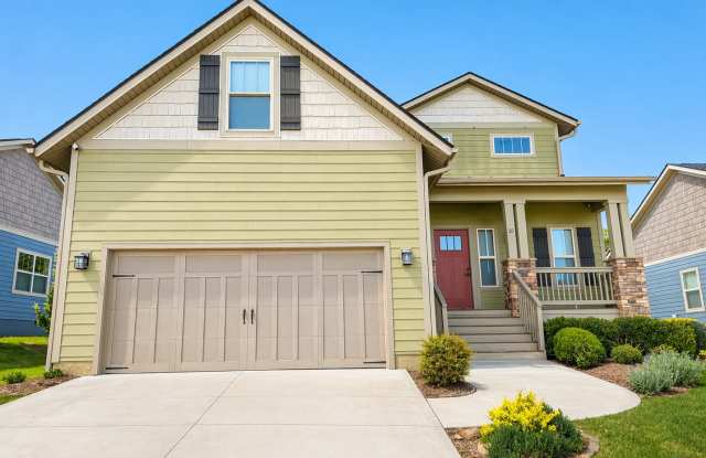 Lovely Weaverville Rental w/ bonus space photos photos