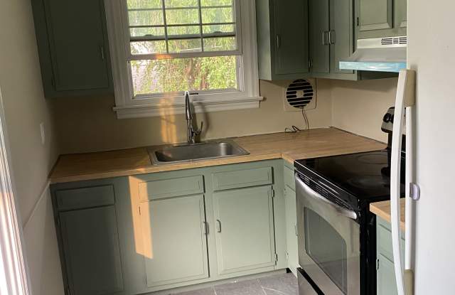 1435 Linden St - 1435 Linden Street, Allentown, PA 18102