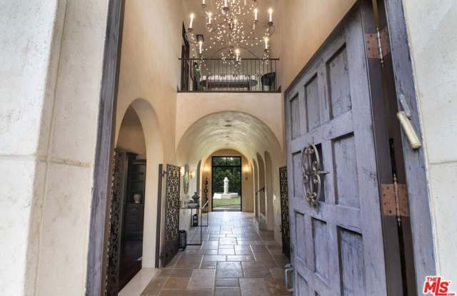 1221 Minorca Dr Gallery 4