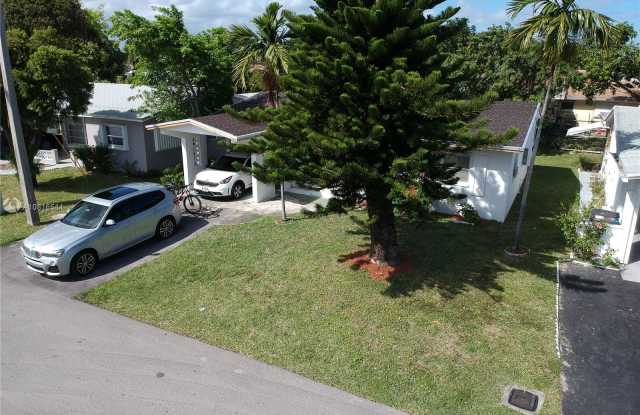 4999 NW 43rd Ct Gallery 2