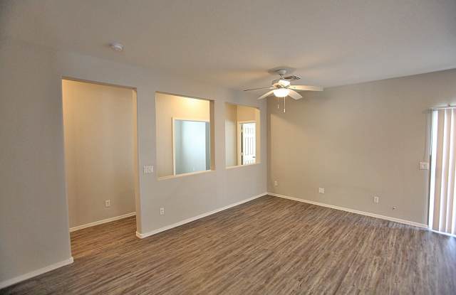 13014 W Whitton Ave Gallery 4