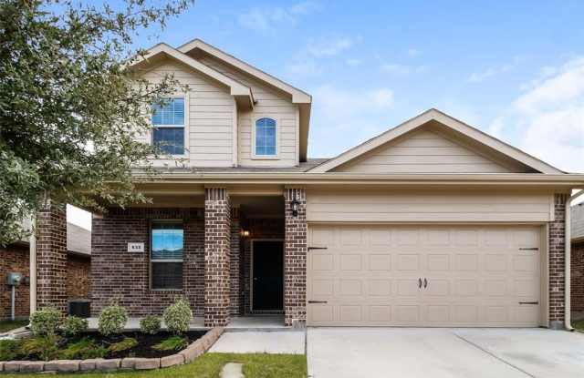633 Cameron Way - 633 Cameron Way, Azle, TX 76020 633 Cameron Way - 633 Cameron Way, Azle, TX 76020