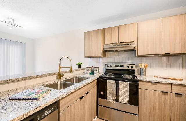 Enclave at North Point Apartment Homes photos photos