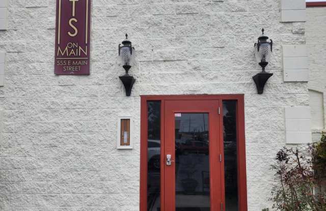 555 E Main Street Gallery 2