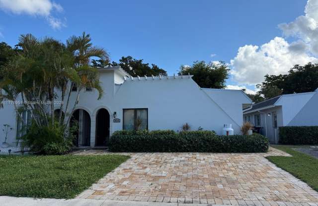 824 SW 12 PLACE - 824 Southwest 12th Place, Fort Lauderdale, FL 33315 824 SW 12 PLACE - 824 Southwest 12th Place, Fort Lauderdale, FL 33315